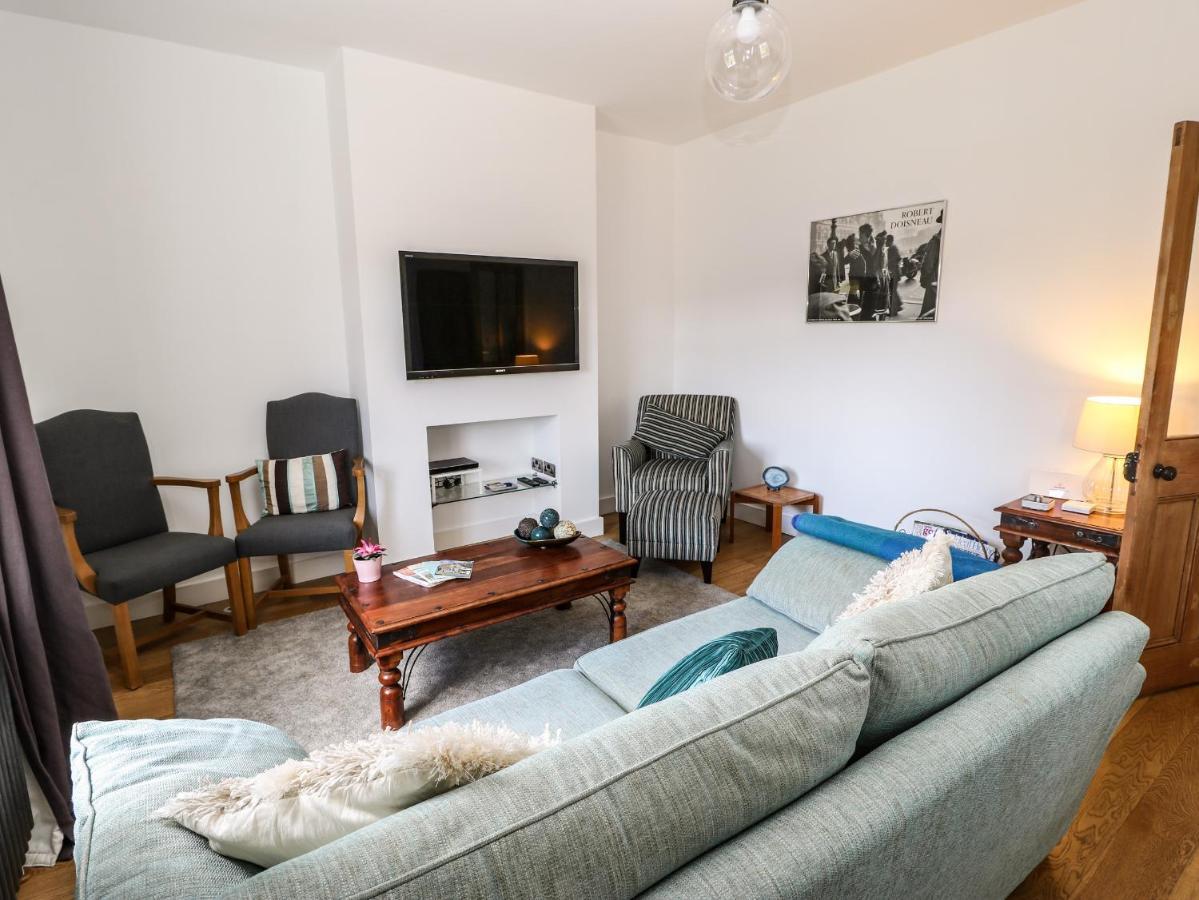 Sunnyside Villa هولمفيرث المظهر الخارجي الصورة